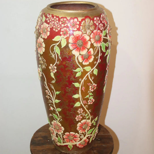 Mural Art Decorated Side Vase