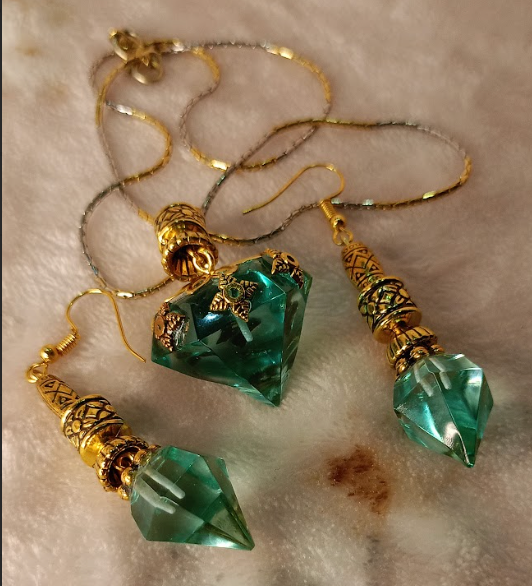 Green Resin Dimond Jewellery Set